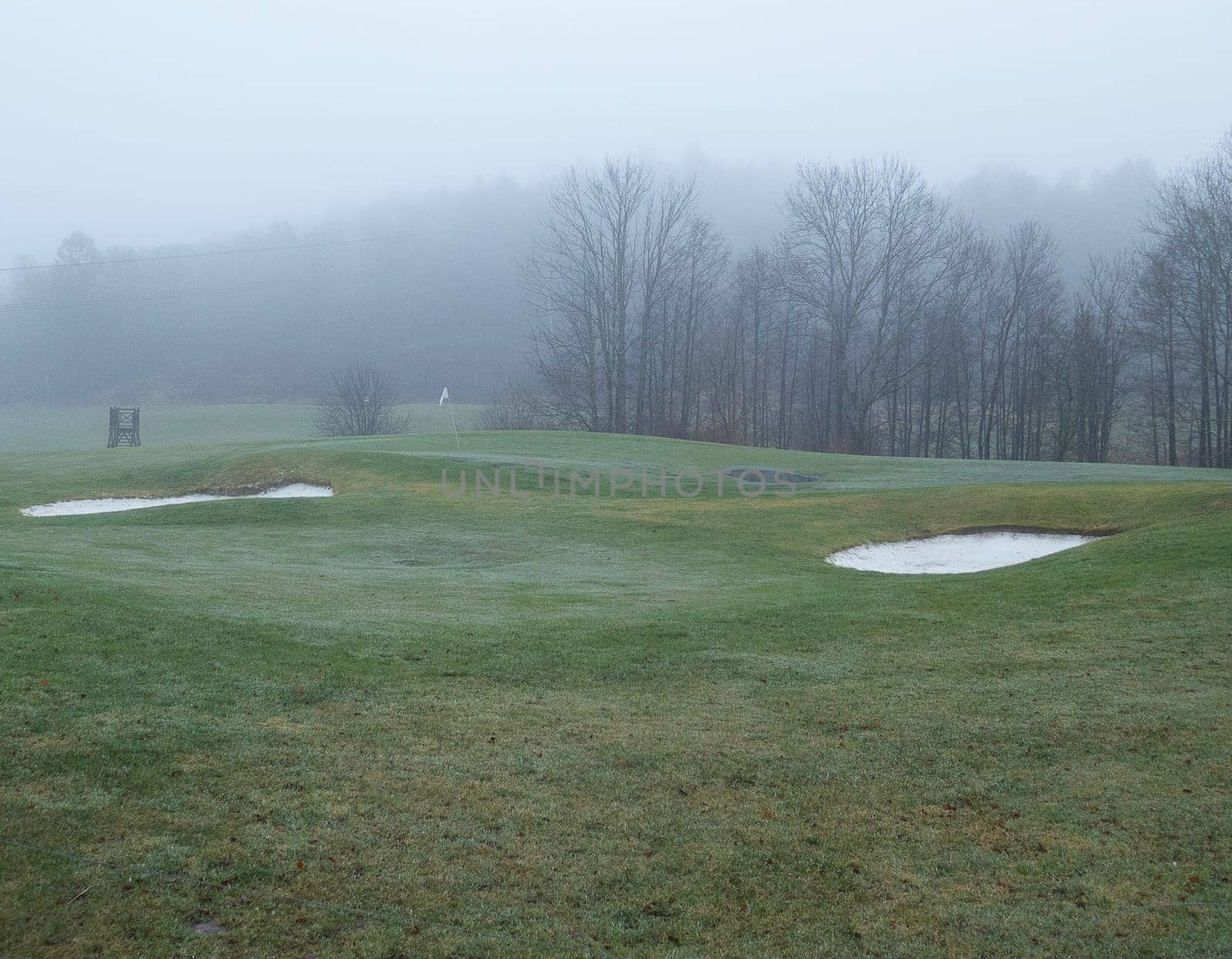 Very much fog on the golf course this morning
