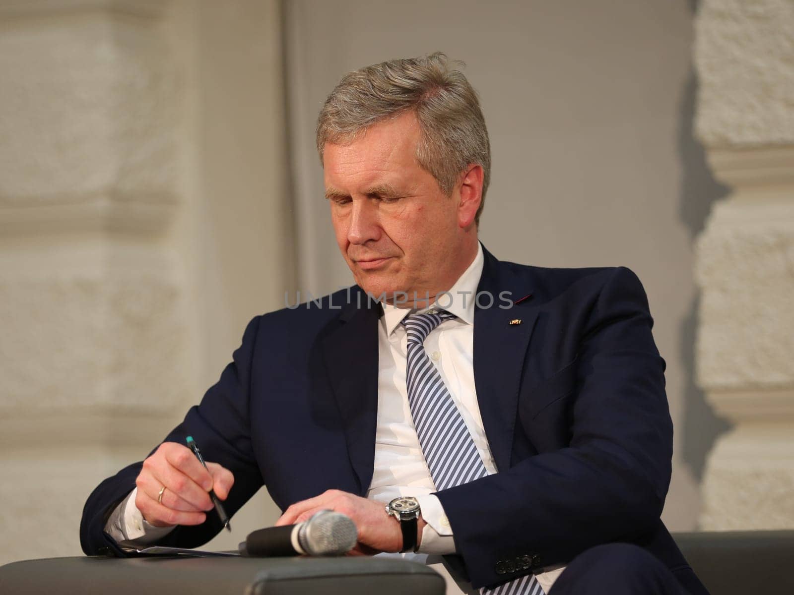 Former Federal President Christian Wulff (CDU) at a panel discussion in Magdeburg on 22.02.2017