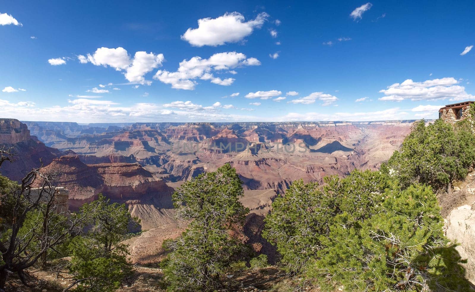 The Grand Canyon. Views of the canyon, the landscape and nature.