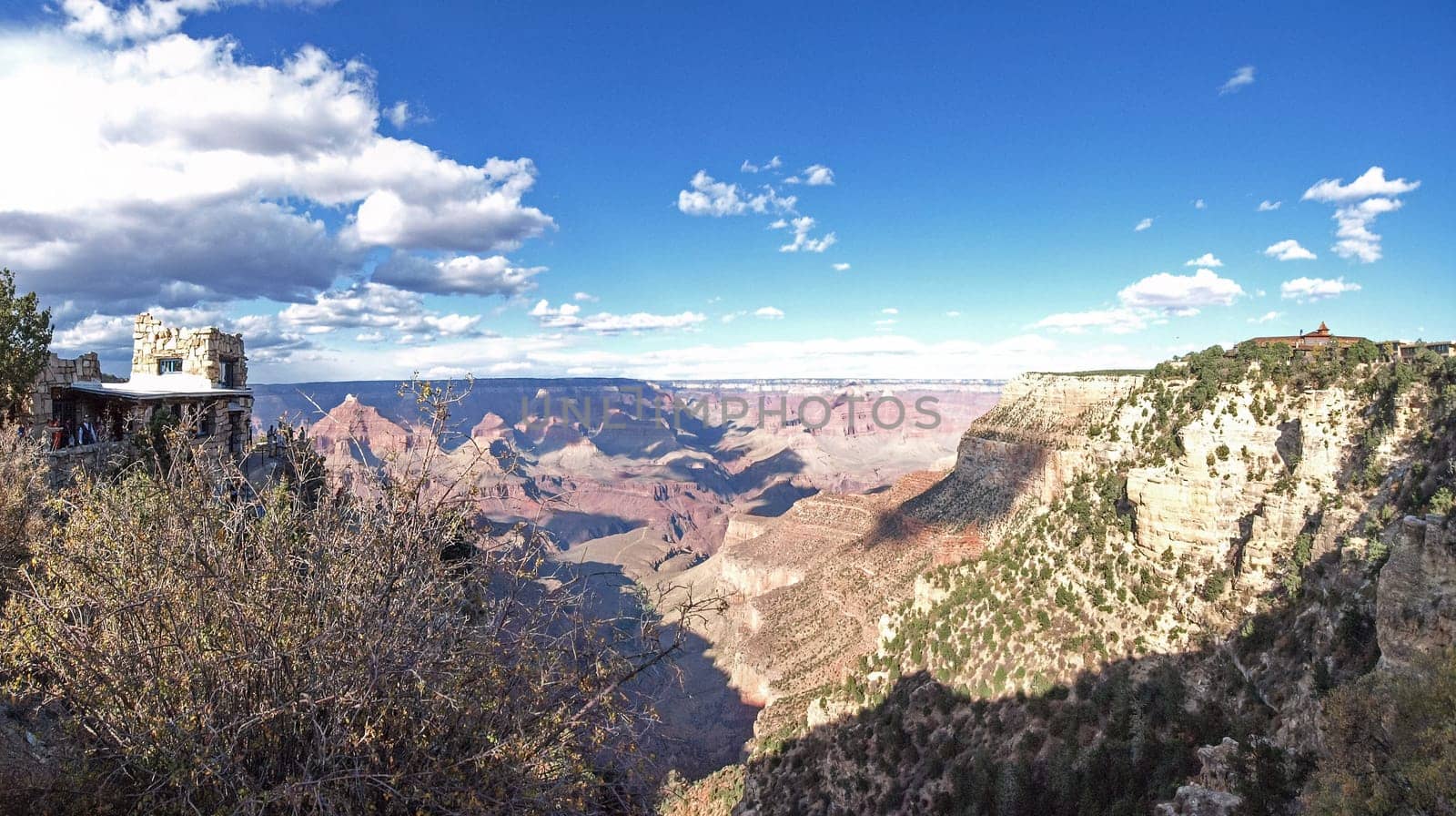 The Grand Canyon. Views of the canyon, the landscape and nature.