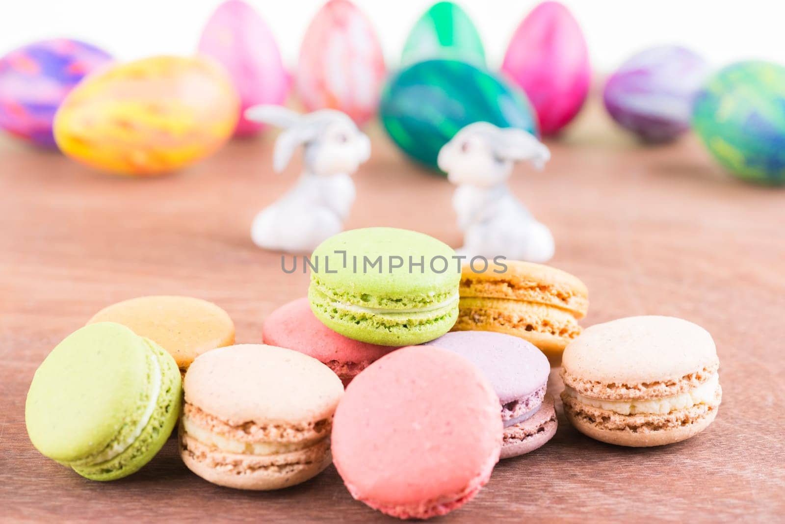 Macarons with Easter egg and bunnies