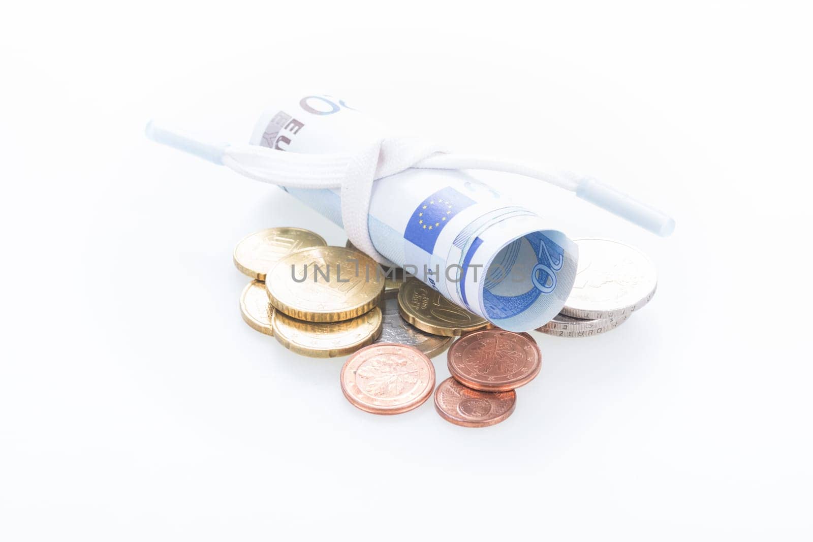 Shoestring budget concept