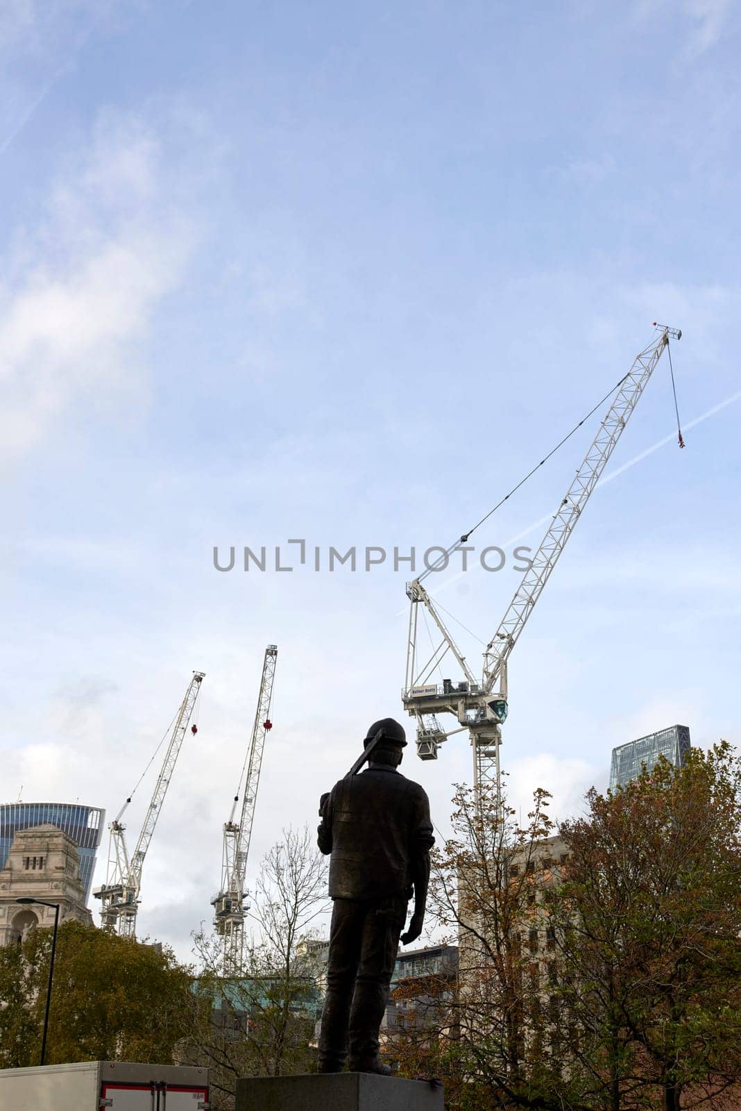 LONDON, UK - NOVEMBER 08