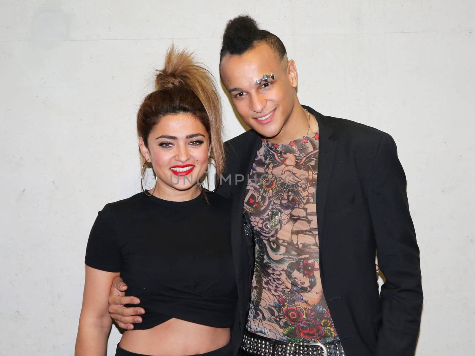 DSDS participant 2017 singer Maria Voskania and DSDS winner 2016 singer Prince Damien ARD TV show Schlager Countdown Oldenburg 25.03.2017