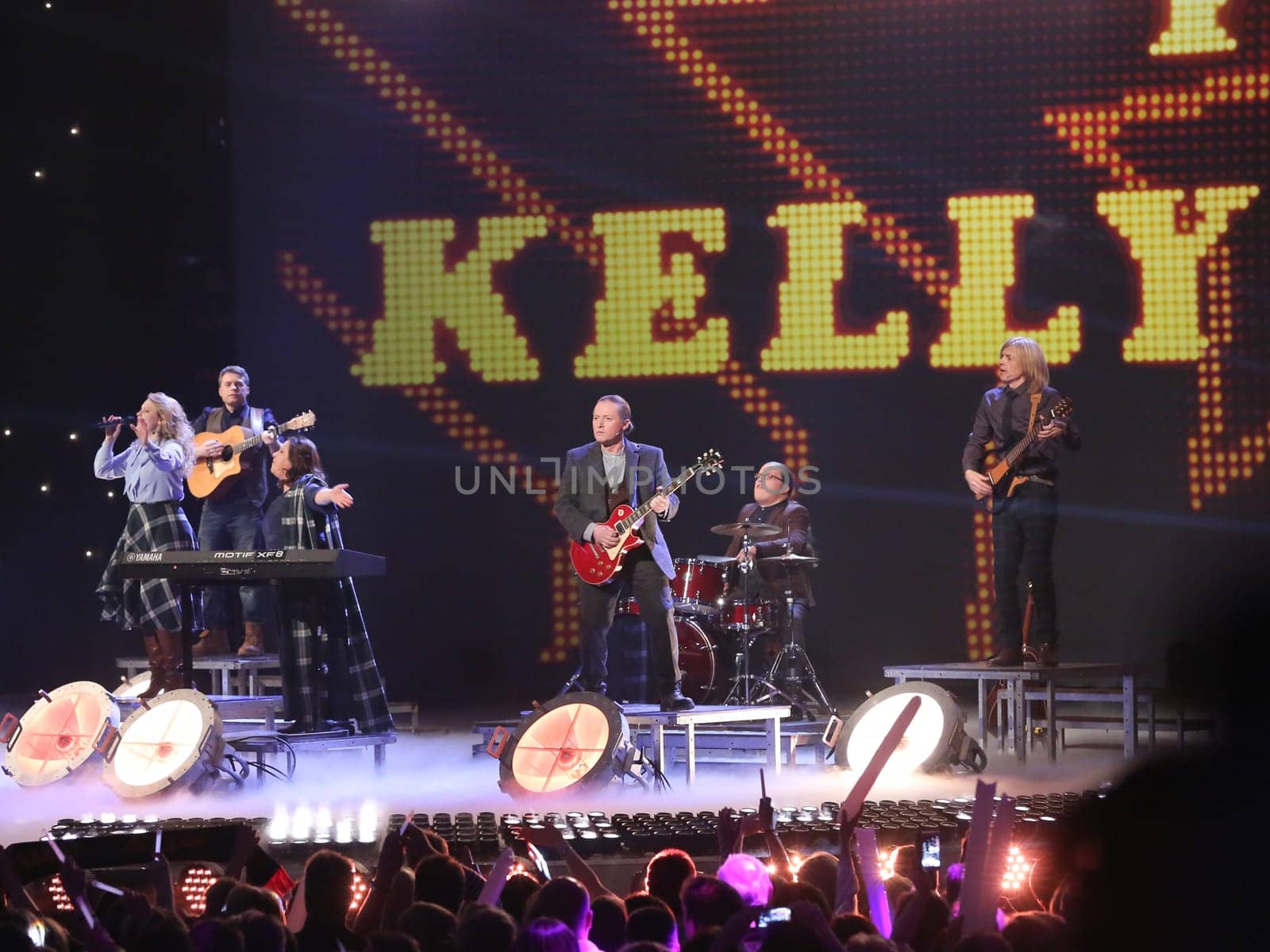 Kelly Familiy in the ARD TV show Schlager Countdown in Oldenburg on 25.03.2017