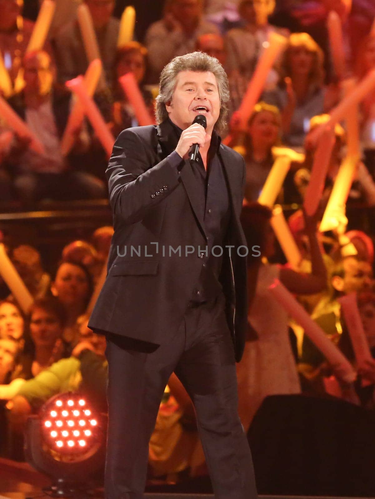Singer Andy Borg in the ARD TV show Schlager Countdown in Oldenburg on 25.03.2017
