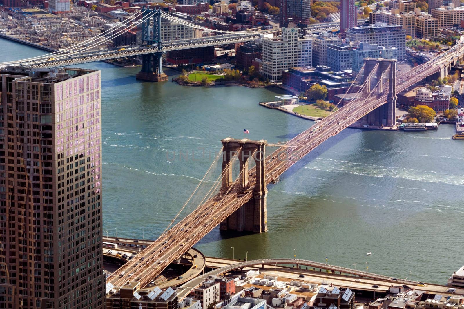 Aerial view of Brooklyn Bridge and Manhattan Bridge - New York, USA