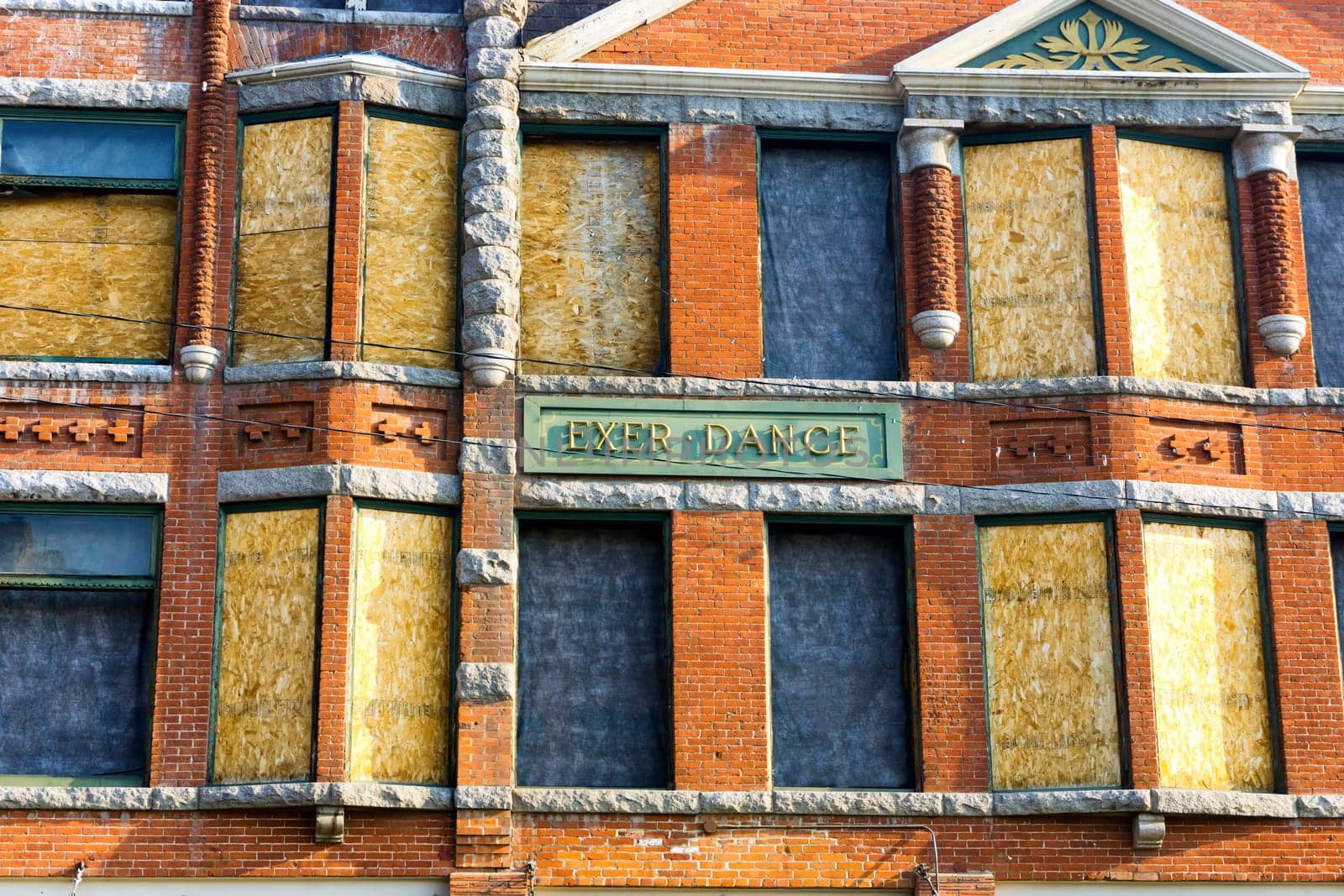 Old historic abandoned brick building in Butte, Montana