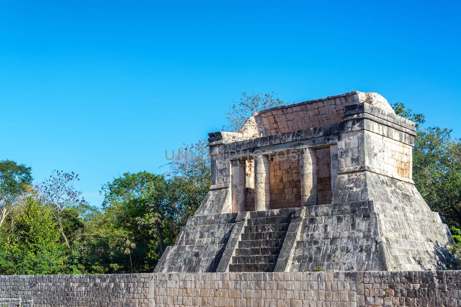 View of the temple of the bearded man in the Mayan ruins of Chichen Itza in Mexico