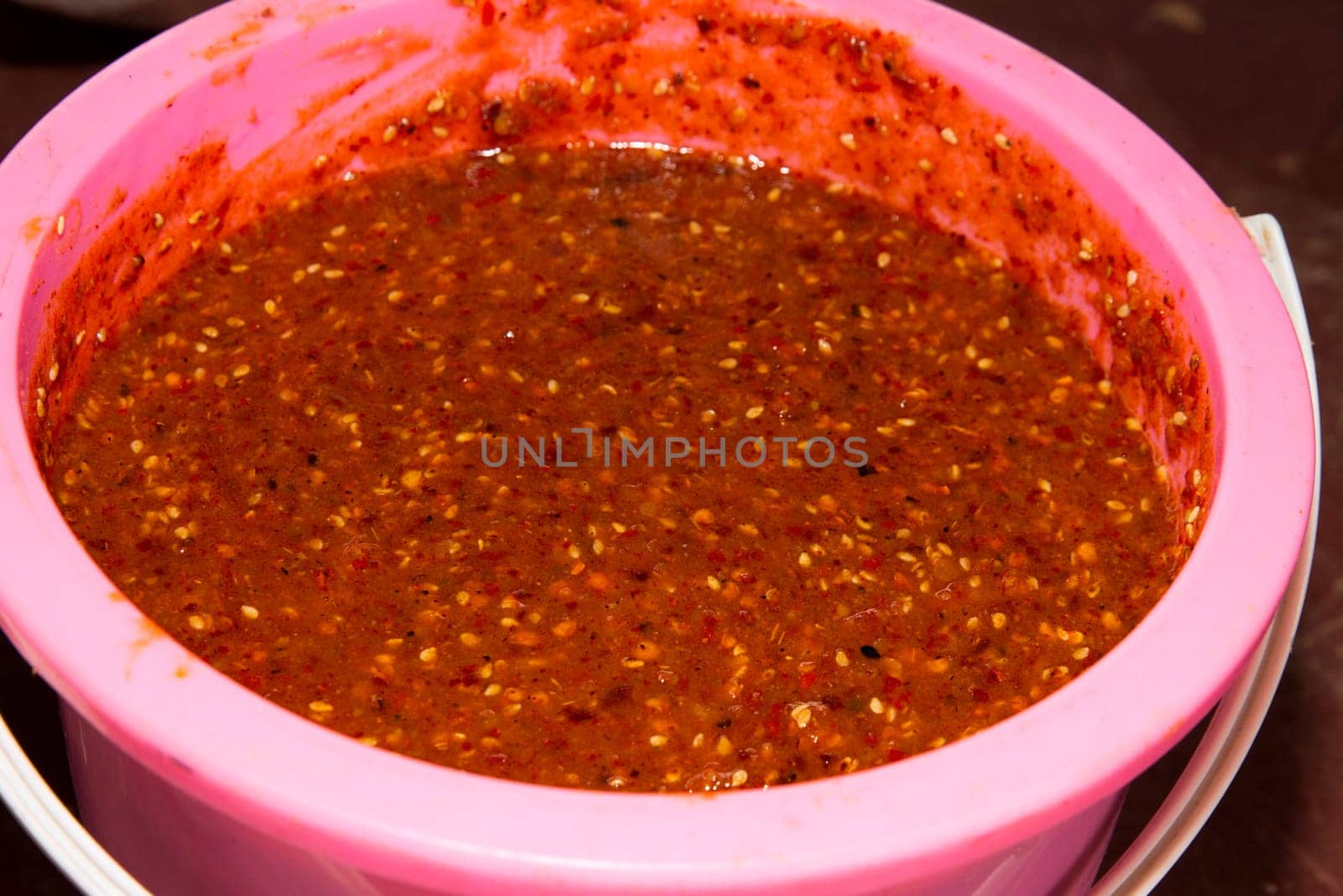 pastic bucket thai chilli sauce