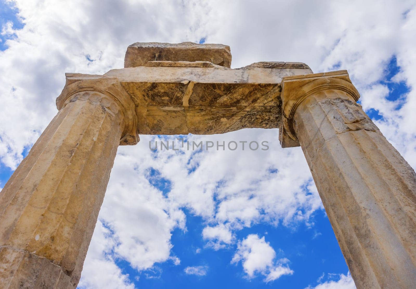 View of the ruins of Heropolis near Pamukkale.