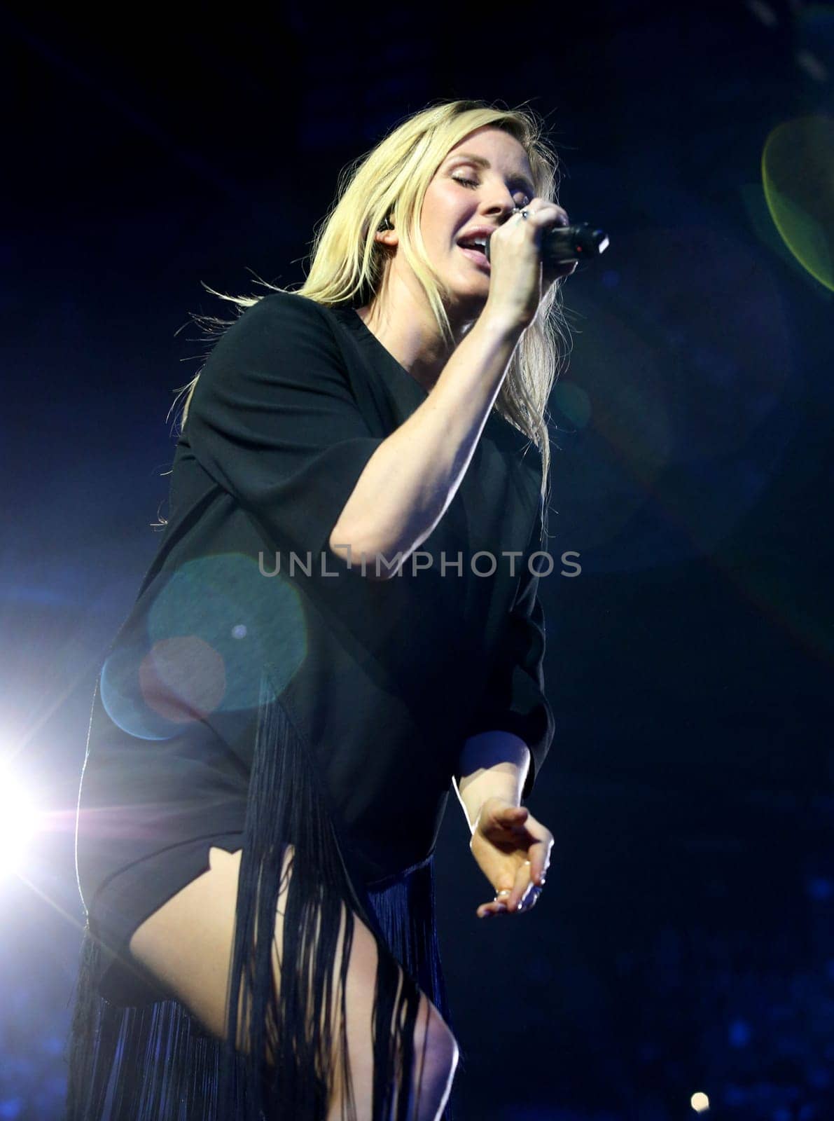 Ellie Goulding life beim Global Citzen Festival 2017 in Hamburg -Barclacard Arena