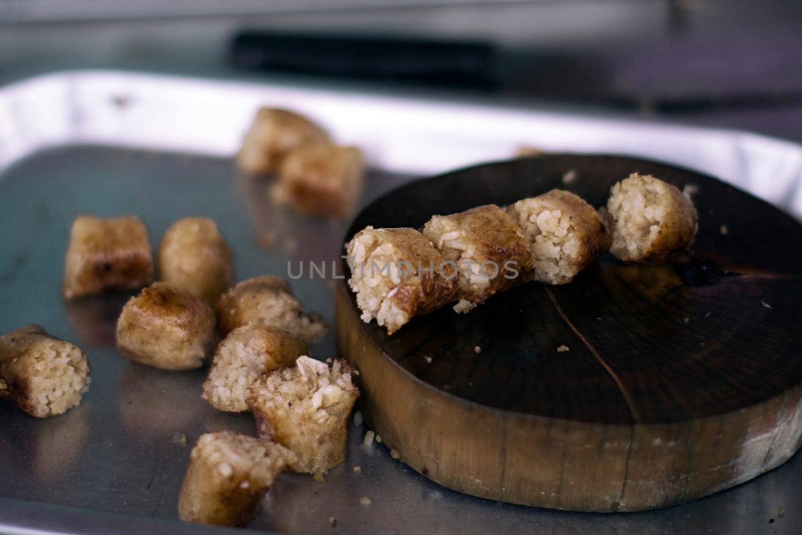 sai krok isan sausage grill cut