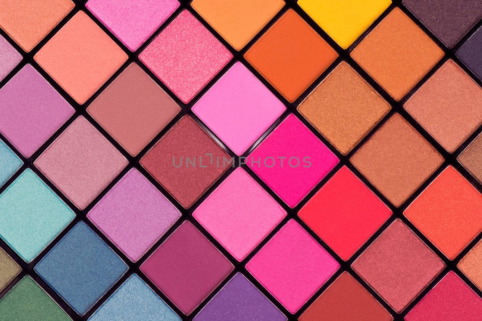 Eye shadow palette with beautiful different colors.