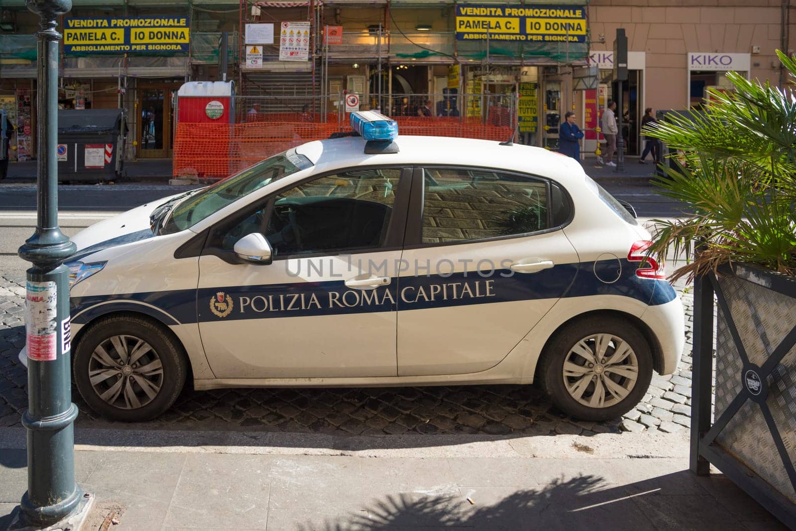 ROME, ITALY - OCTOBER 16, 2016: Parked police car in the city center of Roma