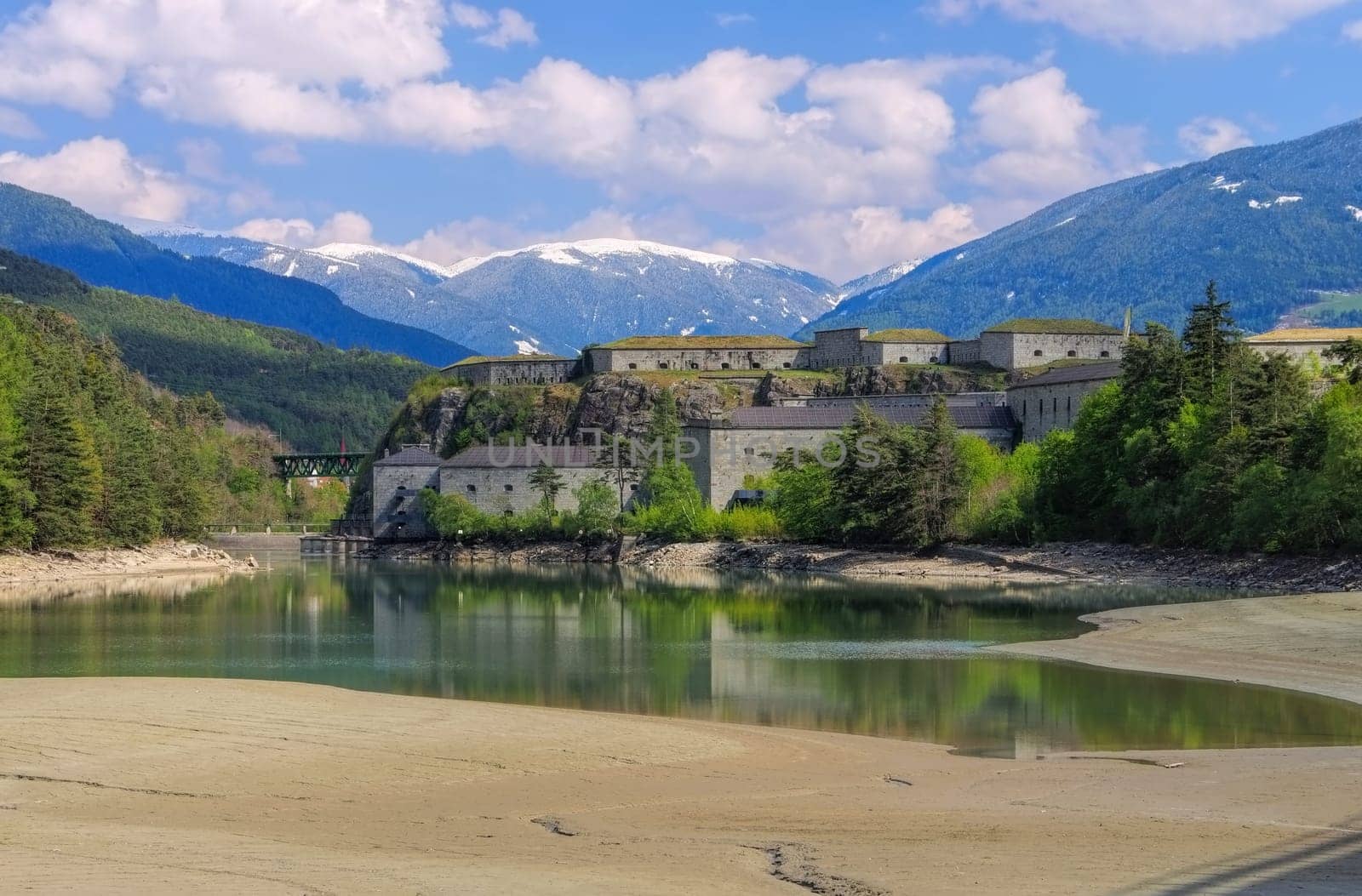 Franzensfestein den Alpen - Fort of Franzensfeste in Alps,northern Italy