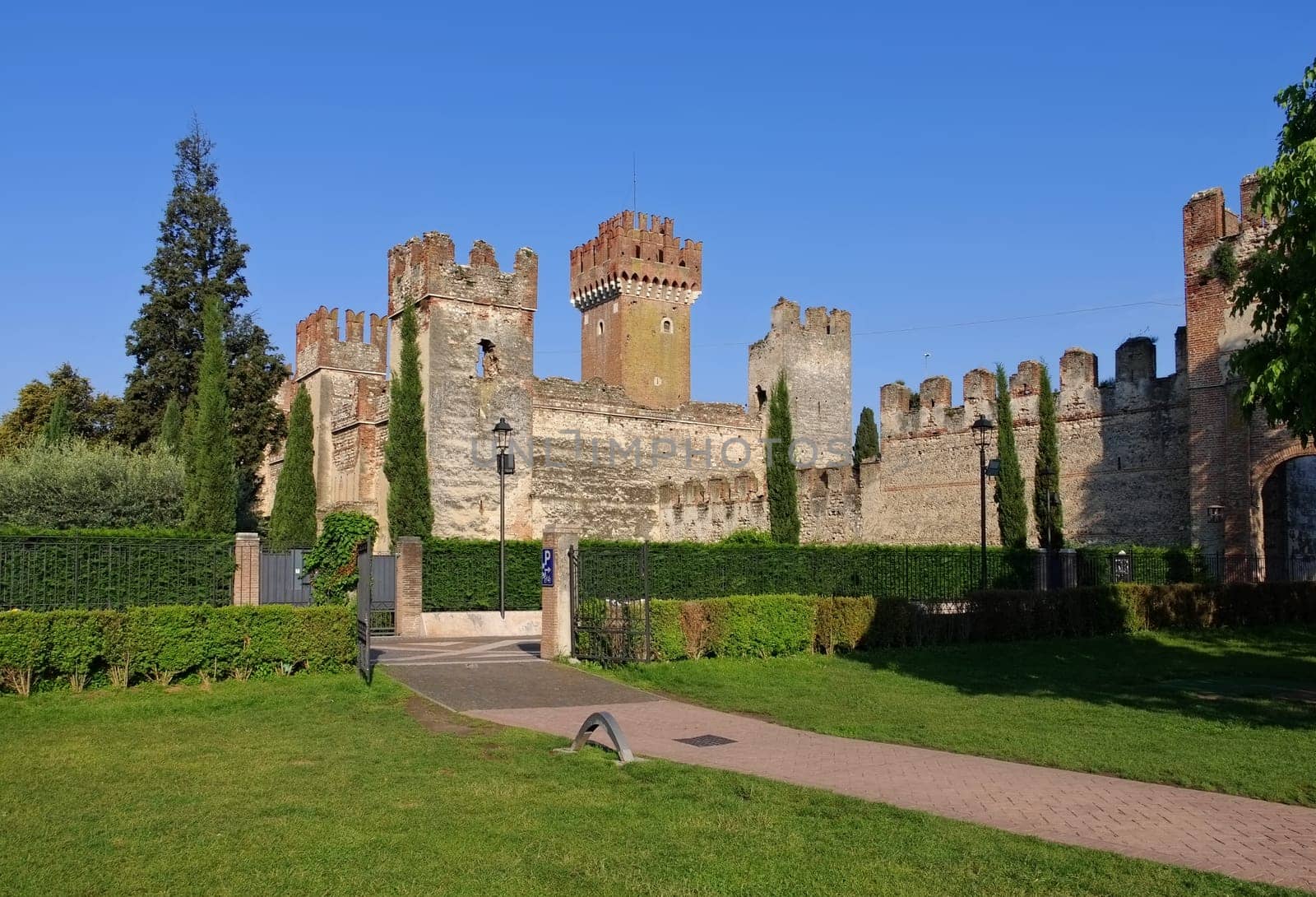 Lazise Burg - Lazise castle on Lake Garda in Italy