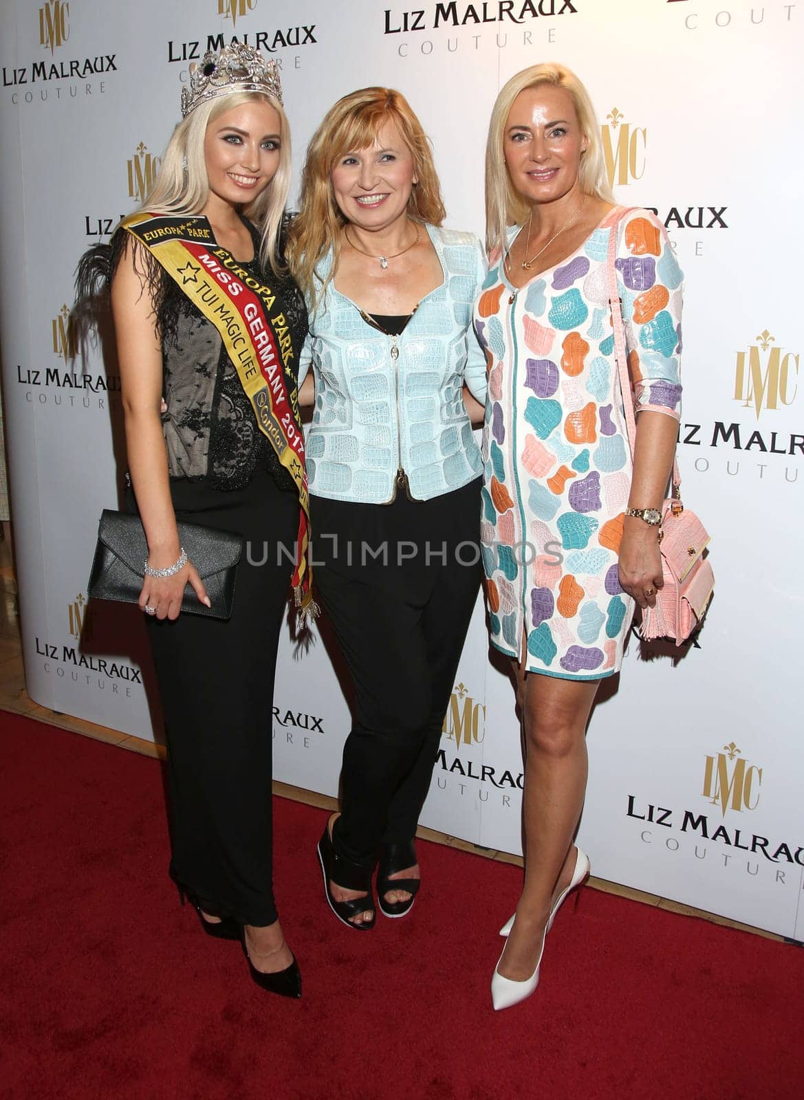 Soraya Kohlmann, Liz Malraux und  Jacqueline Pojer  bei der  Liz Malraux Modenschau Winter 2017 im Hotel Atlantic, Hamburg