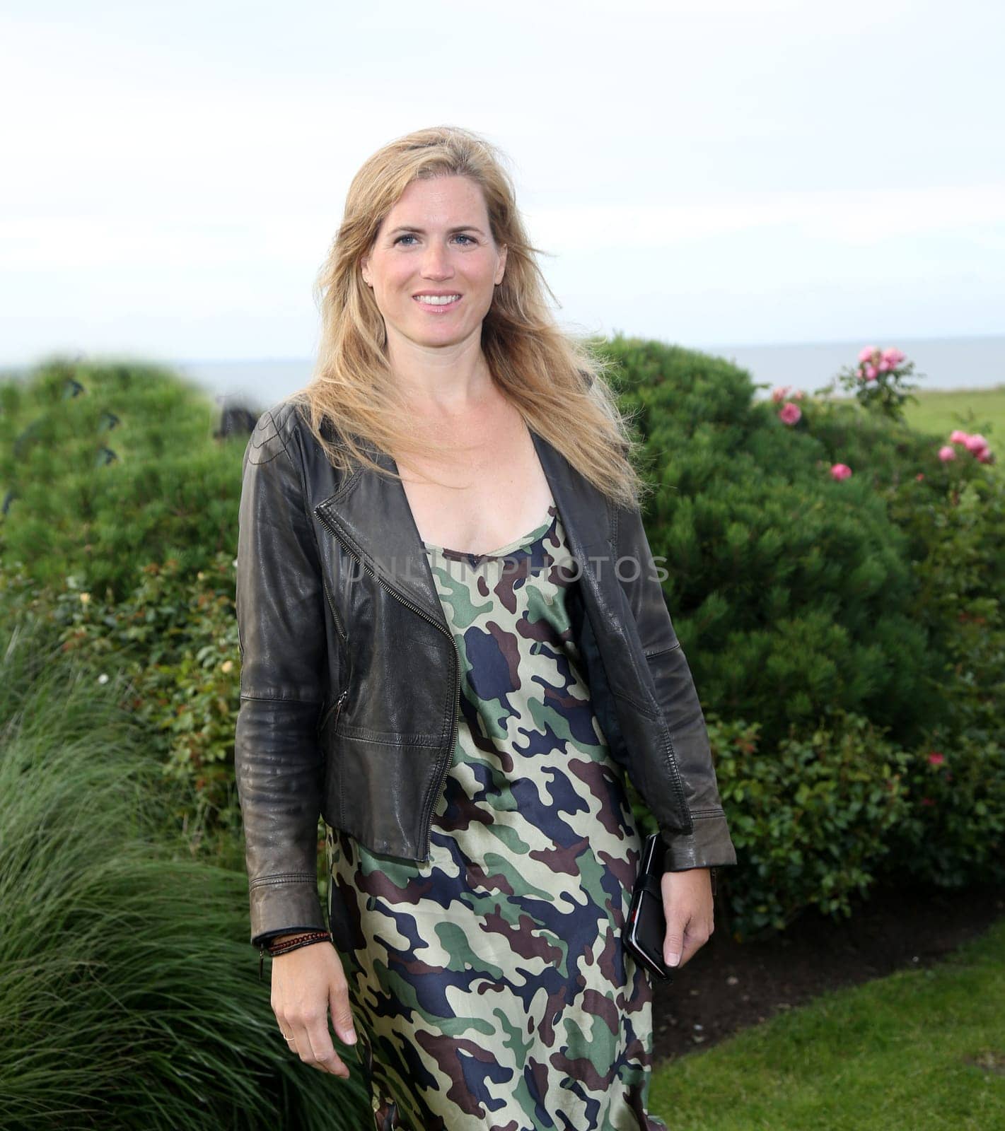 Britta Kerner ,. Manfred Baumann invited to the yearly crab dinner in his house in Morsum - Sylt