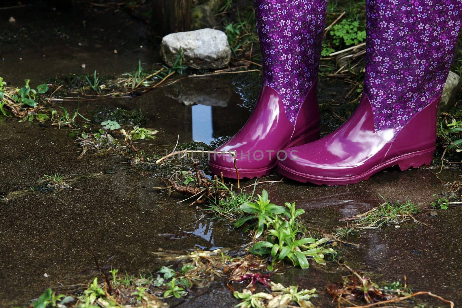 Colorful colorful waterproof rubber boots in the rain,flood,and gardening