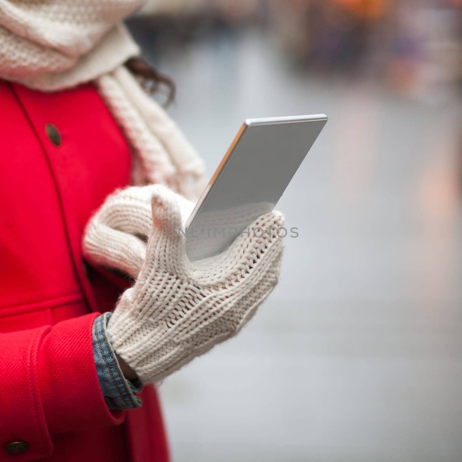 Short battery life in cold weather - Weather Drains Your Cell Phone