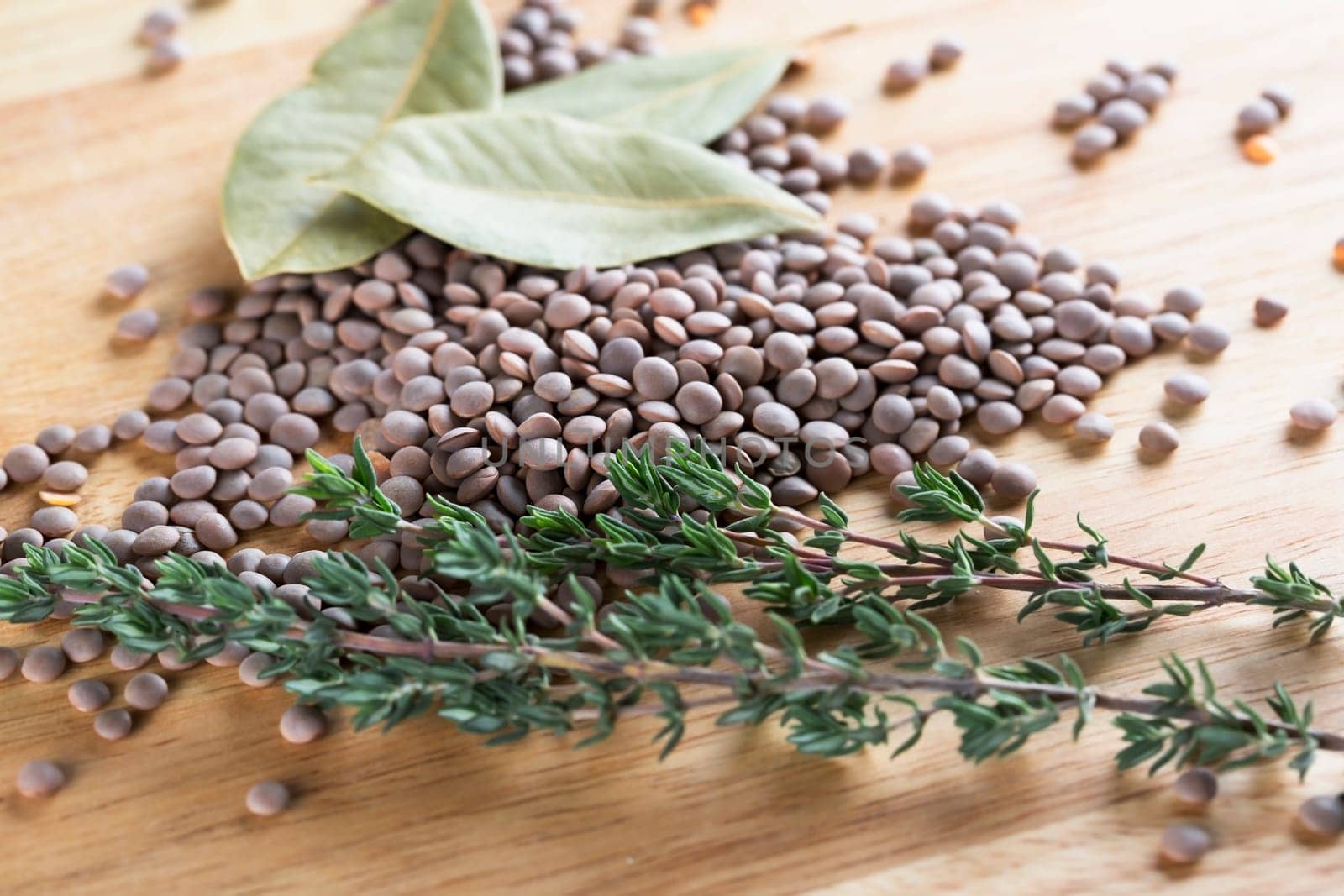 Bay Leaves, lentils, and thyme, ingredients for lentil dishes.