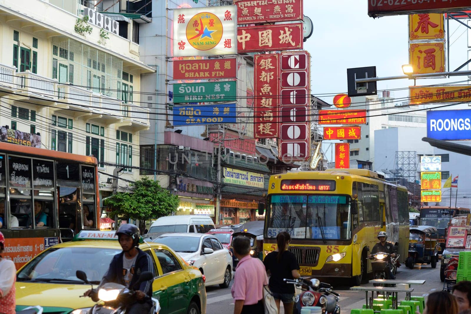 Everyday life in China Town in the city of Bangkok in Thailand in South East Asia.
