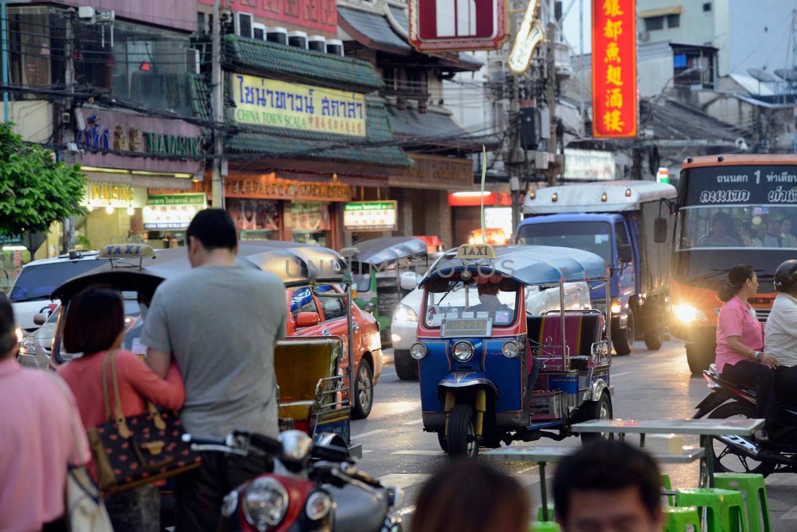 Everyday life in China Town in the city of Bangkok in Thailand in South East Asia.