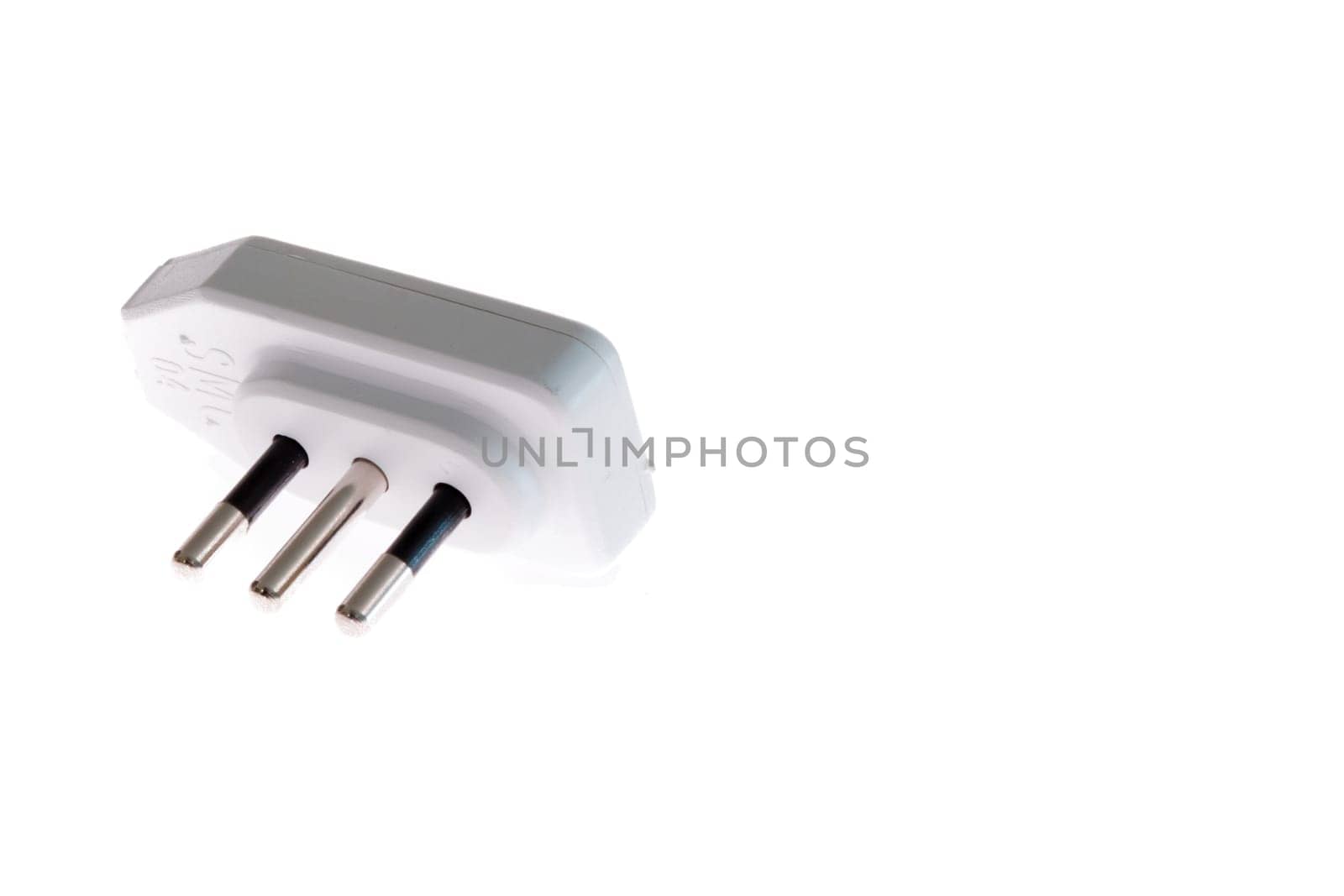 Withe Italian plug 16 ampere and adapter