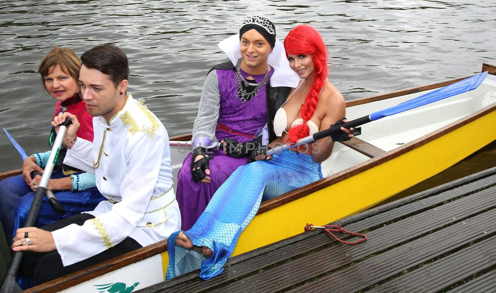 Franziska Menke,Marcell Damaschke ,Julian F.M. Stoeckel ( evil stepmother of Snow White ) and Micaela Schaefer ( mermaid Arielle ) ,. Dragon boat race in favor of Hamburg children's aid projects at the Hansa Rowing Club on the Alster Hamburg ,09.09.2017.