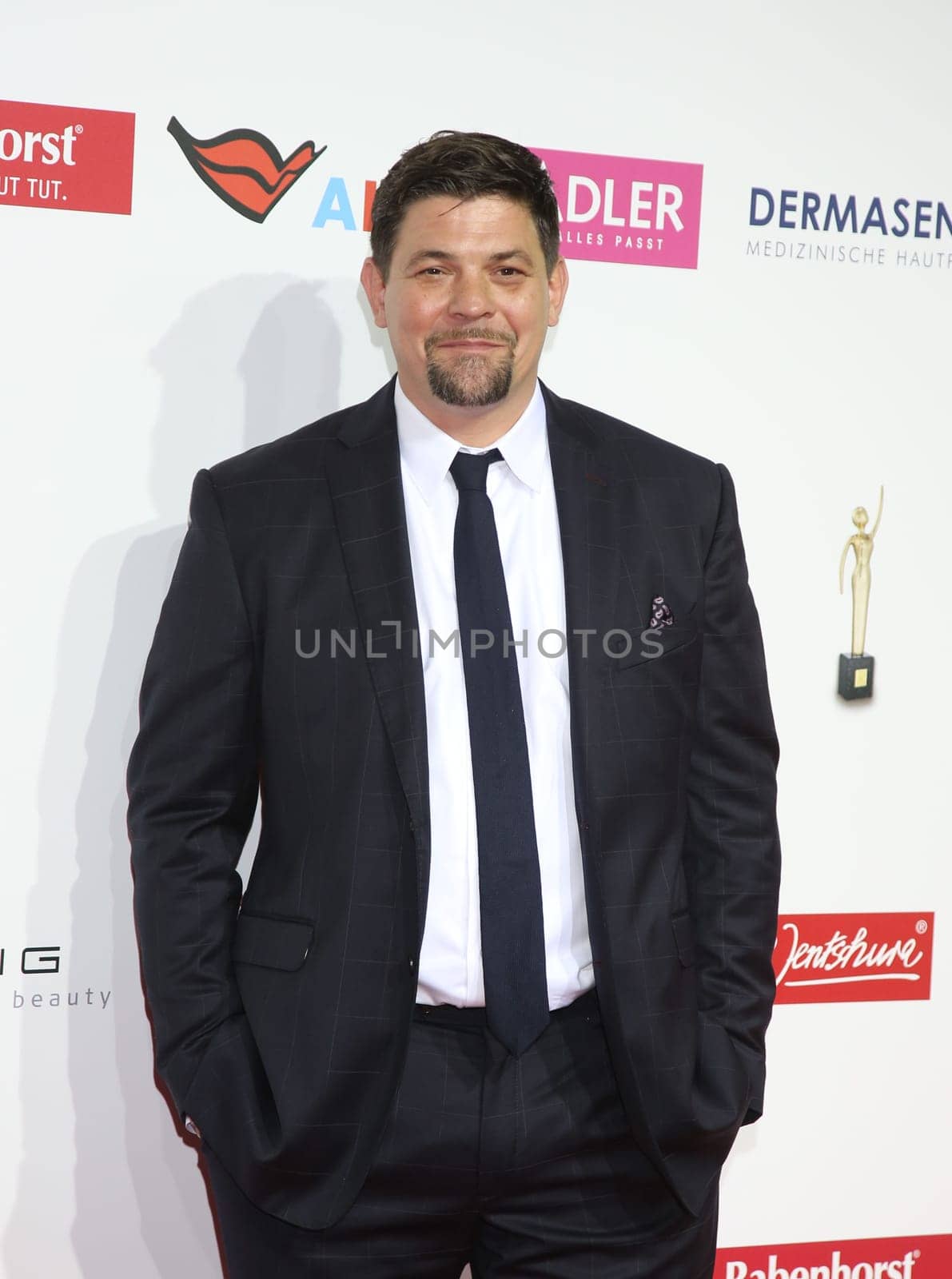 Tim Maelzer . Goldene Bild der Frau 2017 Award ceremony at the AIDA Prima in Hamburg ,21.10.2016..