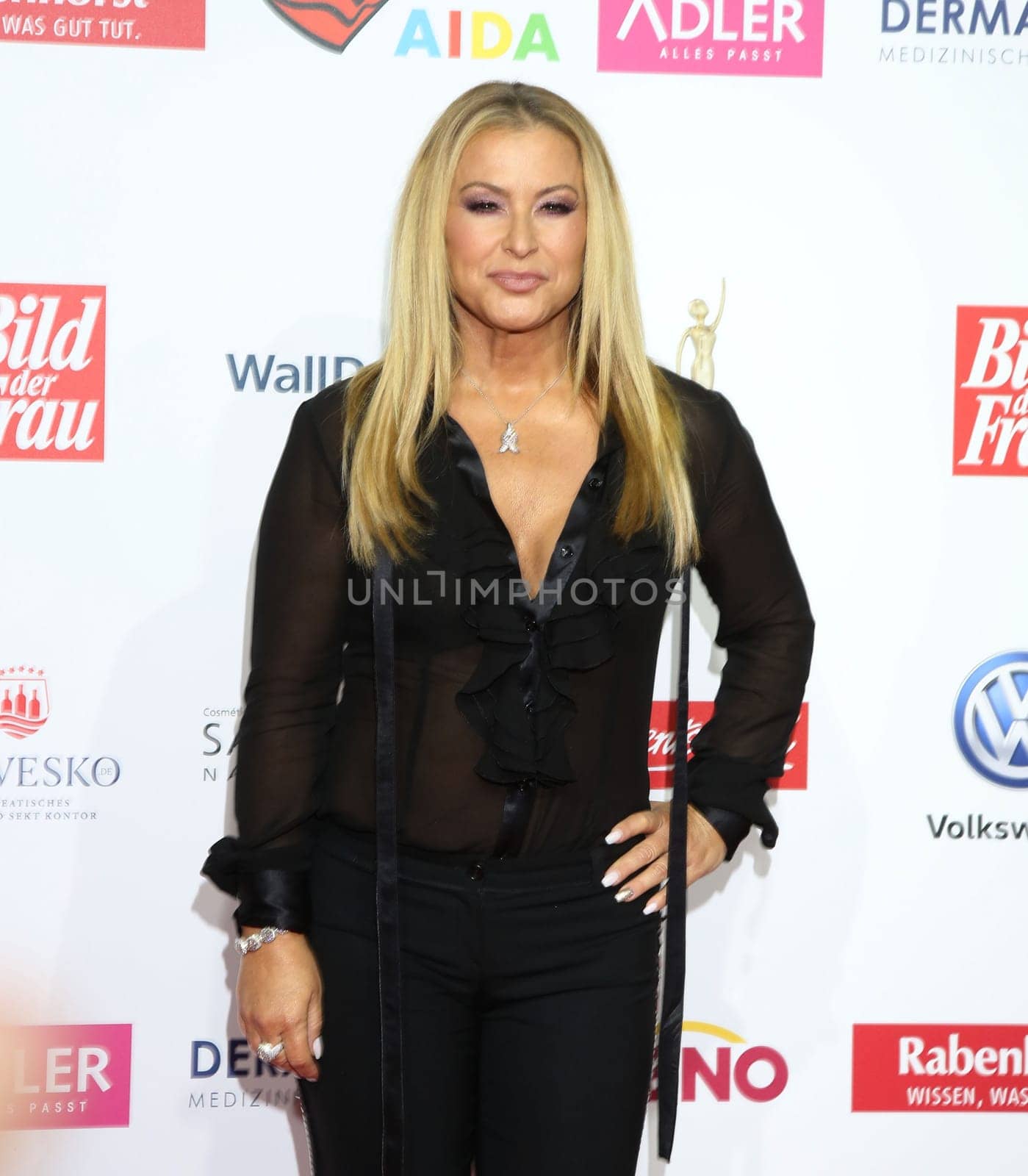 Anastacia Newkirk ,. Goldene Bild der Frau 2017 Award ceremony at the AIDA Prima in Hamburg ,21.10.2016..