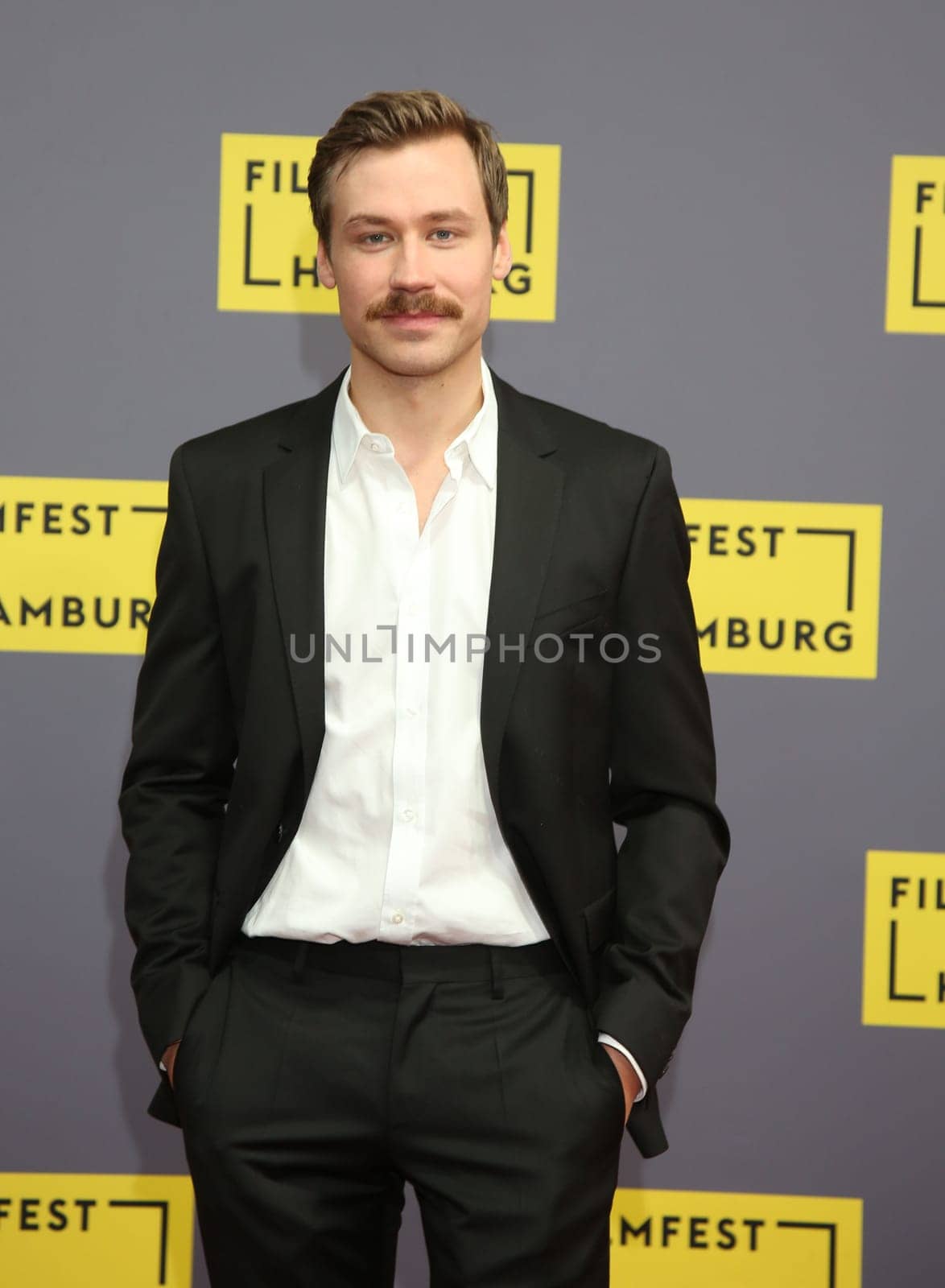 David Kross,Simple - Filmfest Hambuerg 2017 in Hambuerg