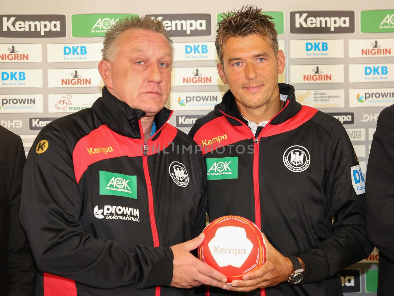 DHB national coach women Michael Biegler and DHB national coach men Christian Prokop
