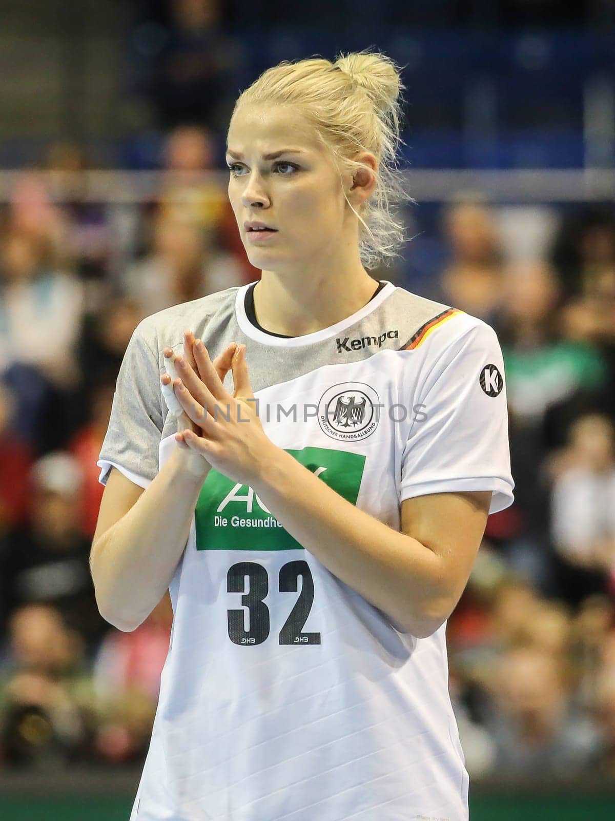 Handball player Shenia Minevskaja ( DHB,TuS Metzingen) at the women's international match Germany against Netherlands on 28.10.2017 in Magdeburg