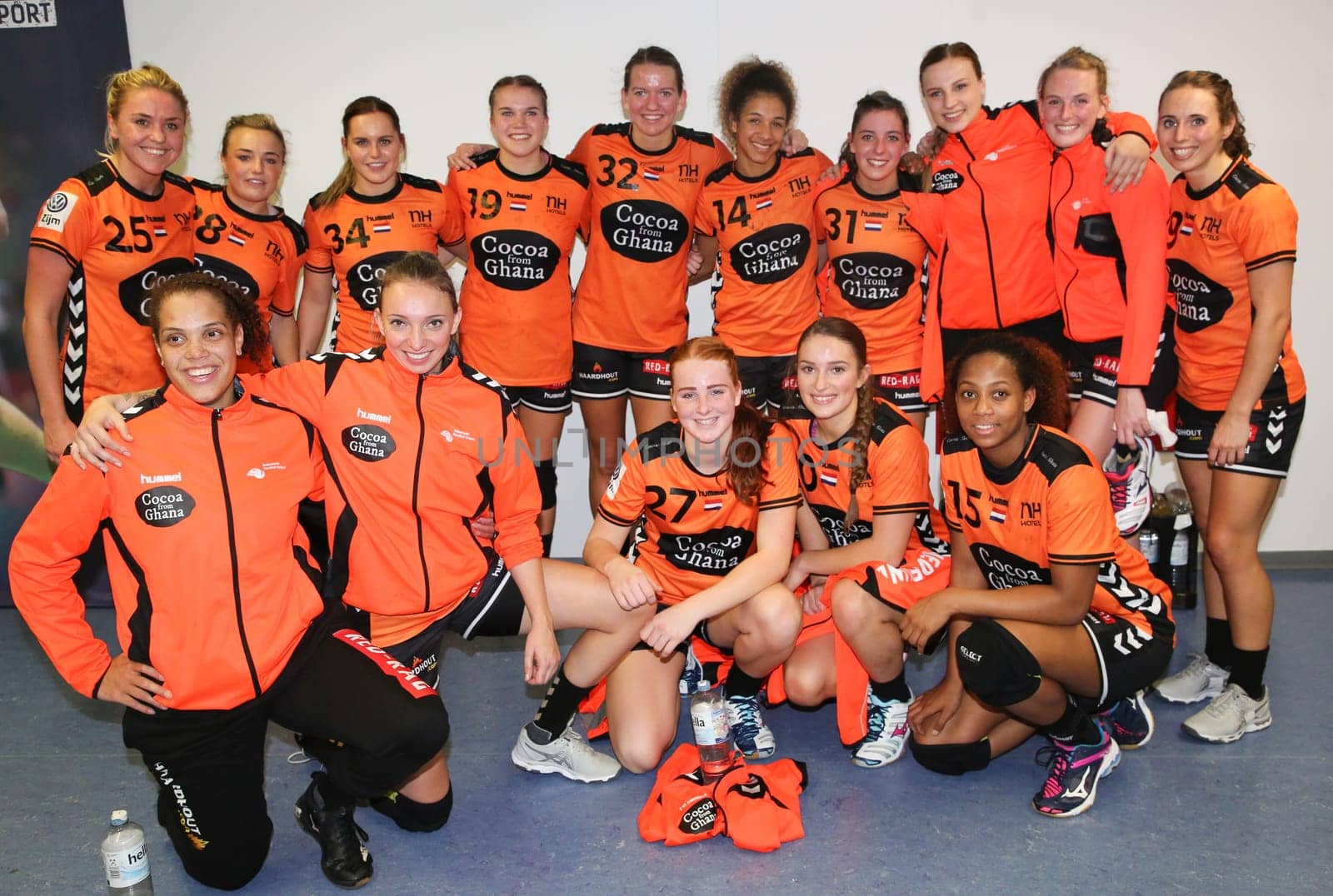 Dutch women's national team at the women's international match Germany against Netherlands on 28.10.2017 in Magdeburg