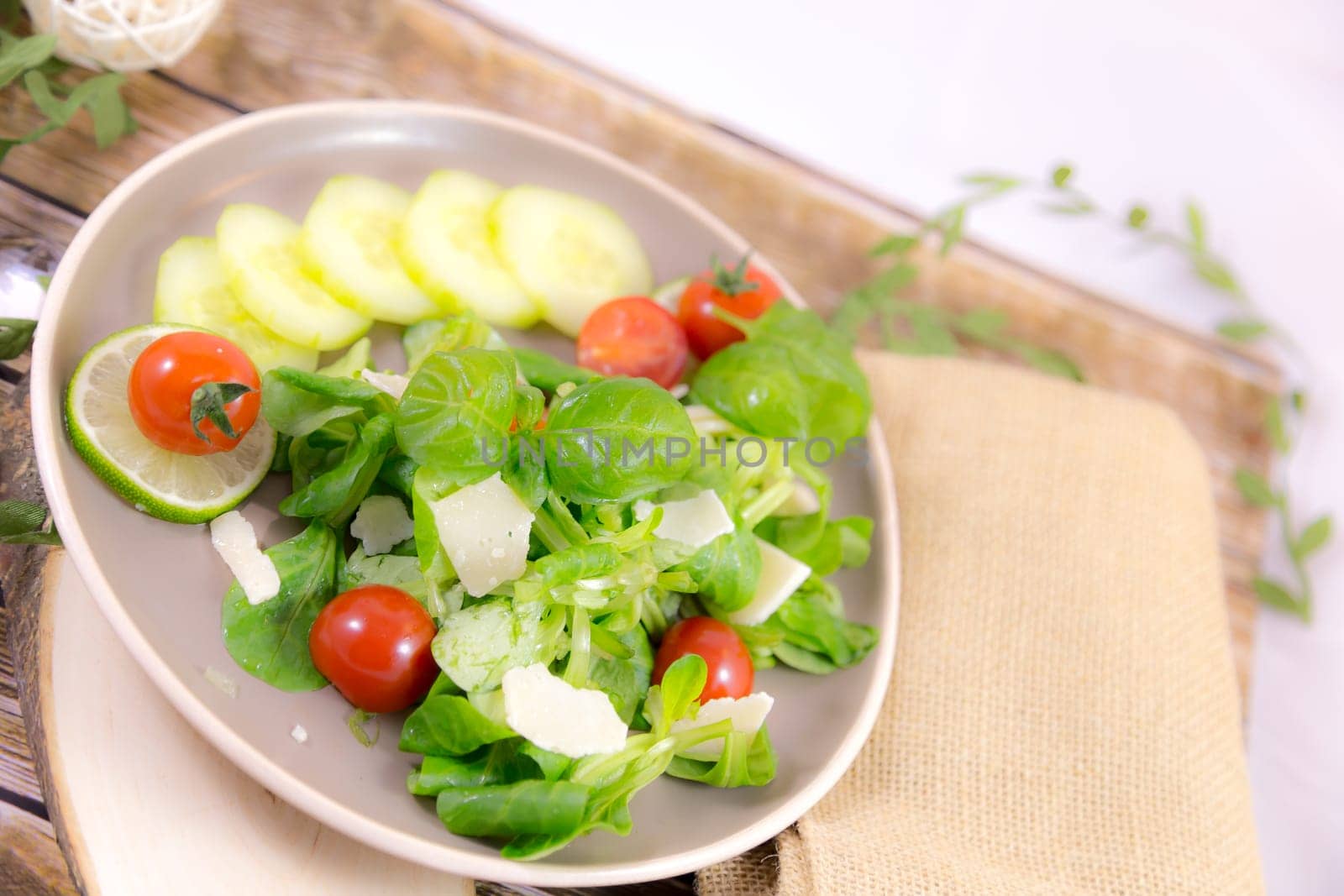 Salad plate