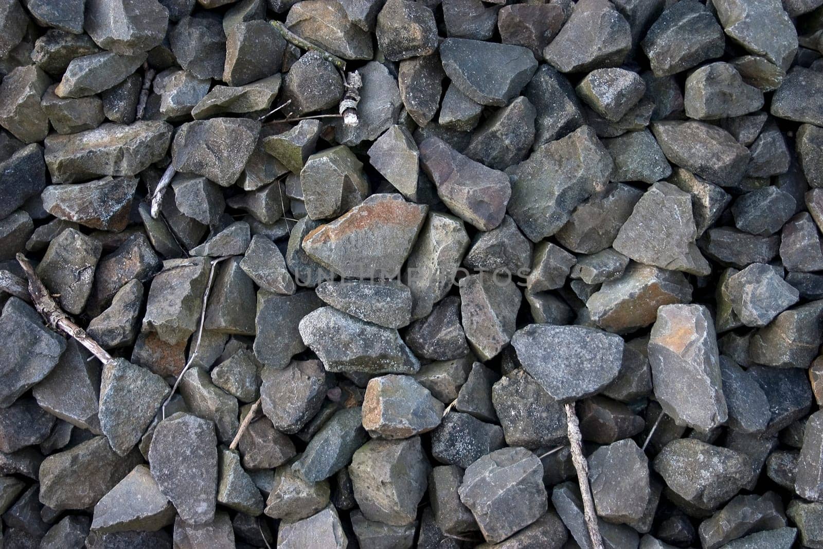 stones in track bed