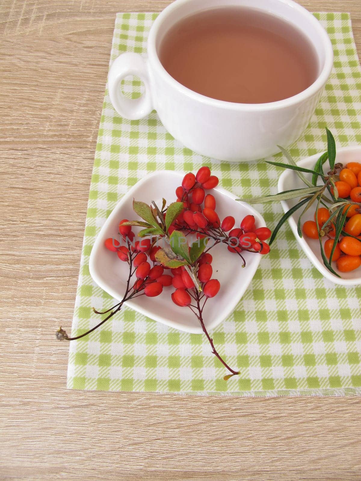 Fruit tea with sea buckthorn and barberry