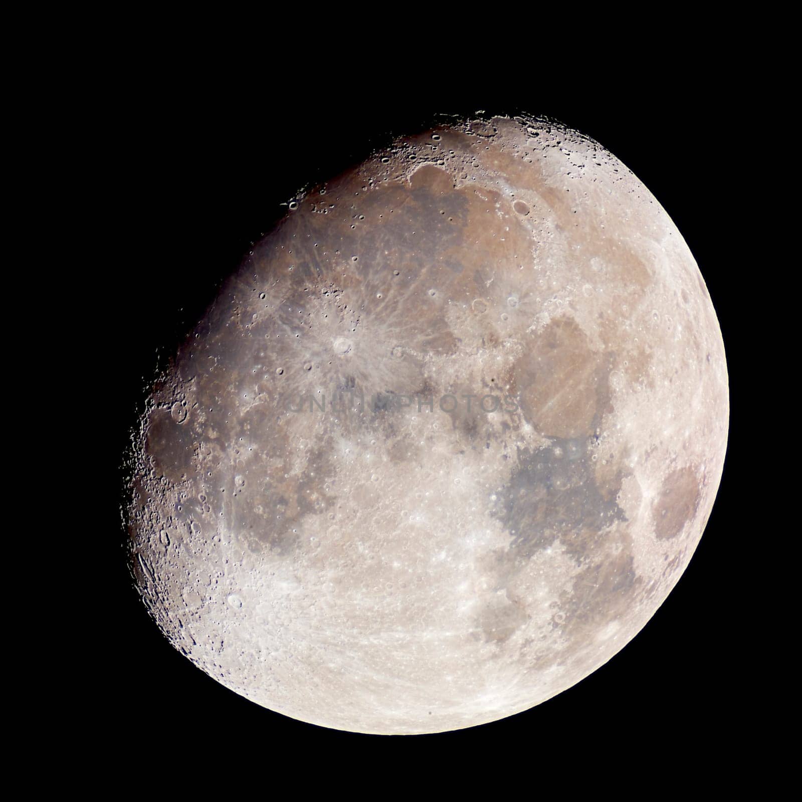 Waxing moon at night,4 days before full moon