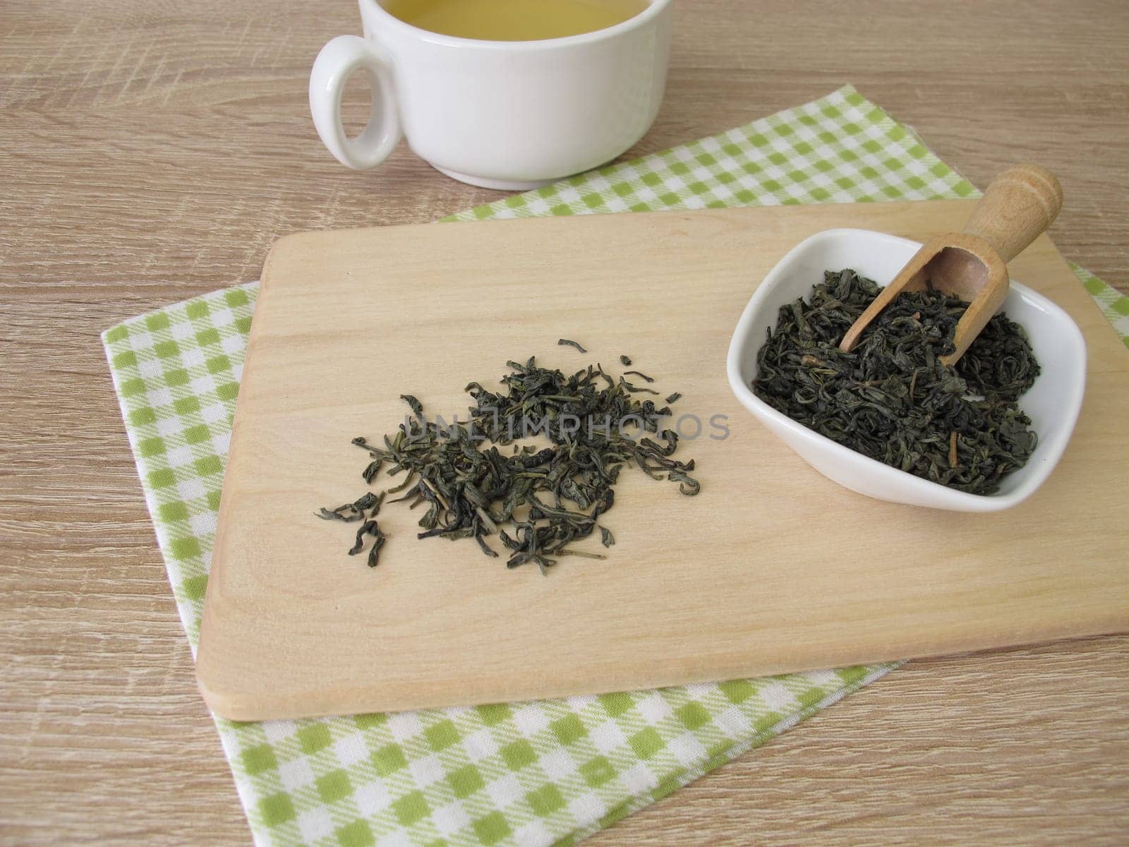 Green Tea Chun Mee from China