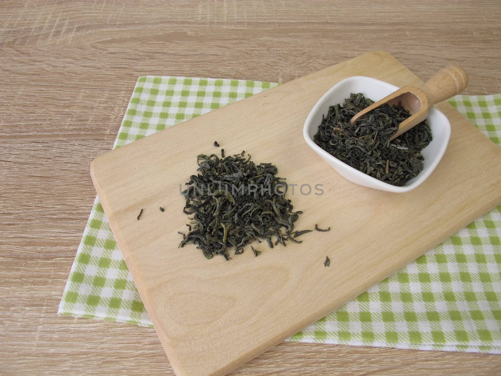 Green Tea Chun Mee from China