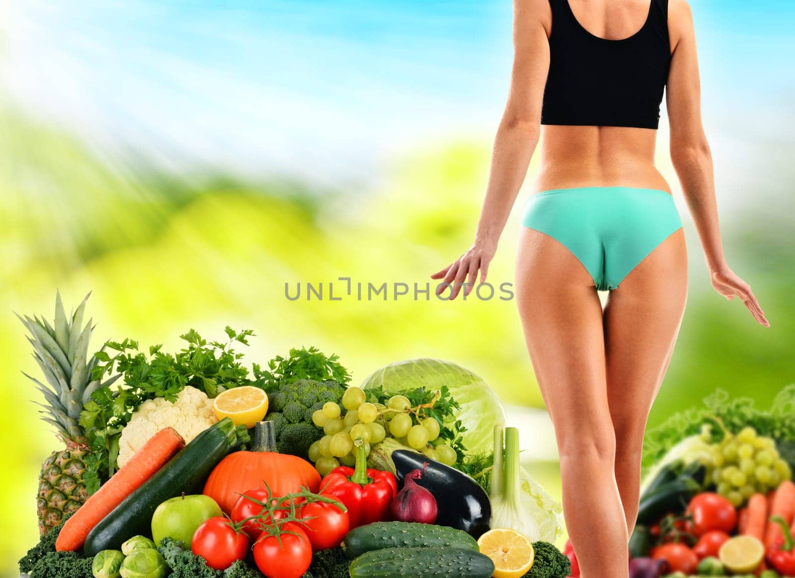 Dieting. Balanced diet based on raw organic vegetables and fruits