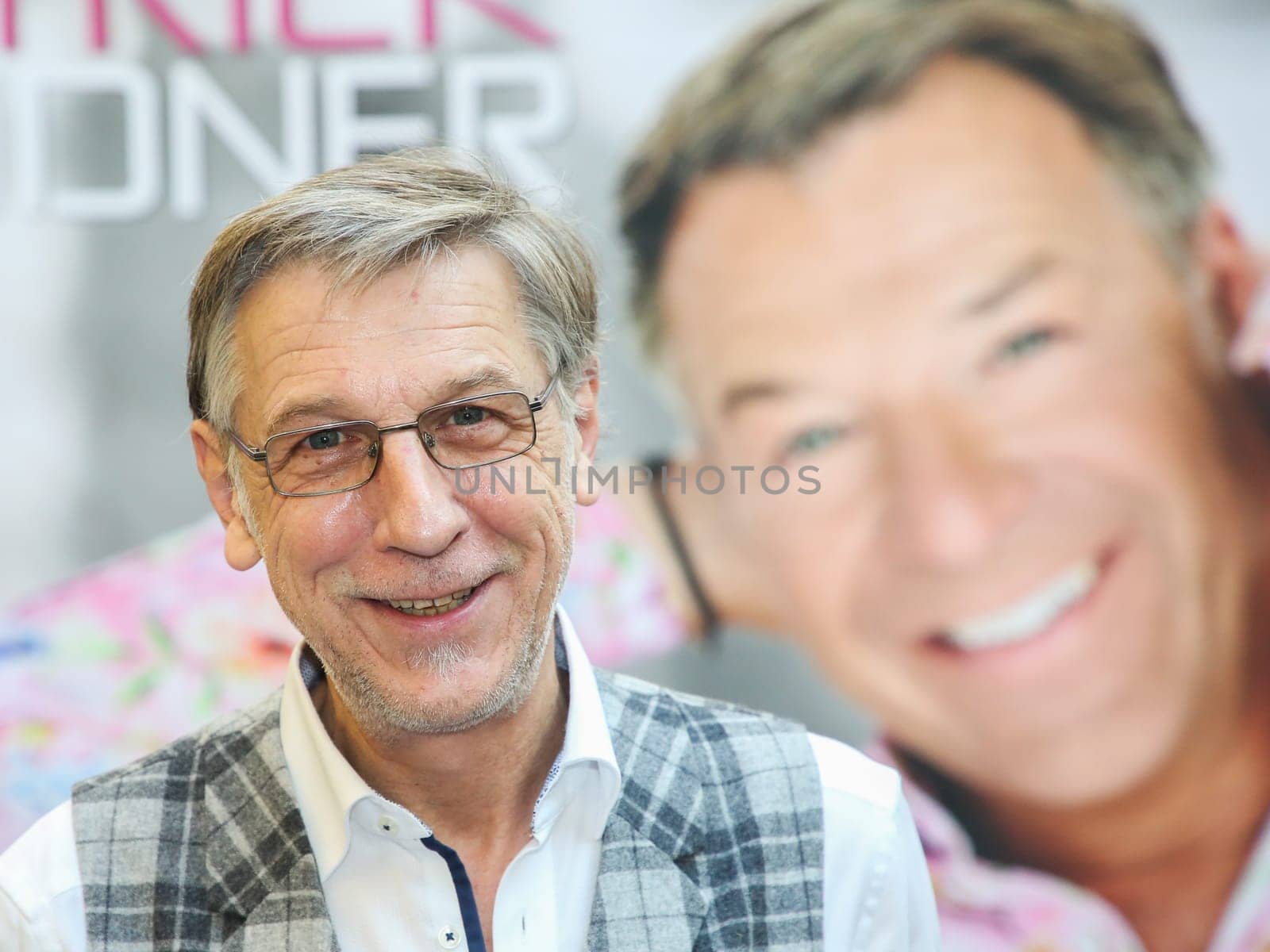 Peter Schäfer (life partner of Patrick Lindner) at an autograph session of Patrick Lindner on 13.02.2018 in Magdeburg