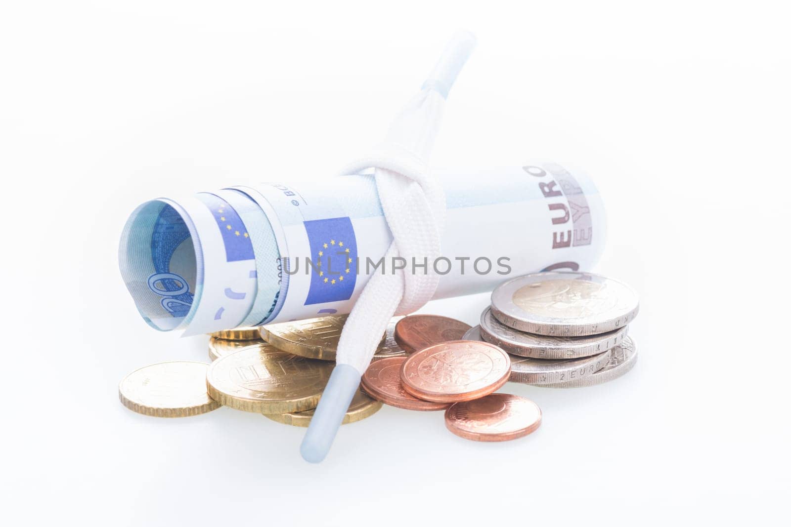 Shoestring budget concept