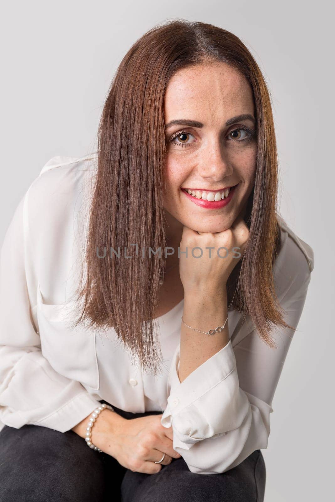 Casual young woman isolated in a white background
