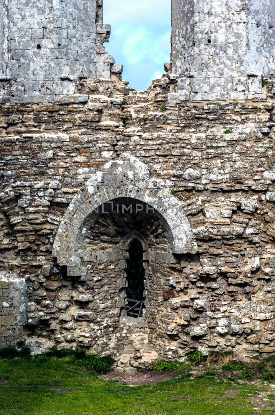Remains of Corfe Castle - Corfe / Wareham, United Kingdom