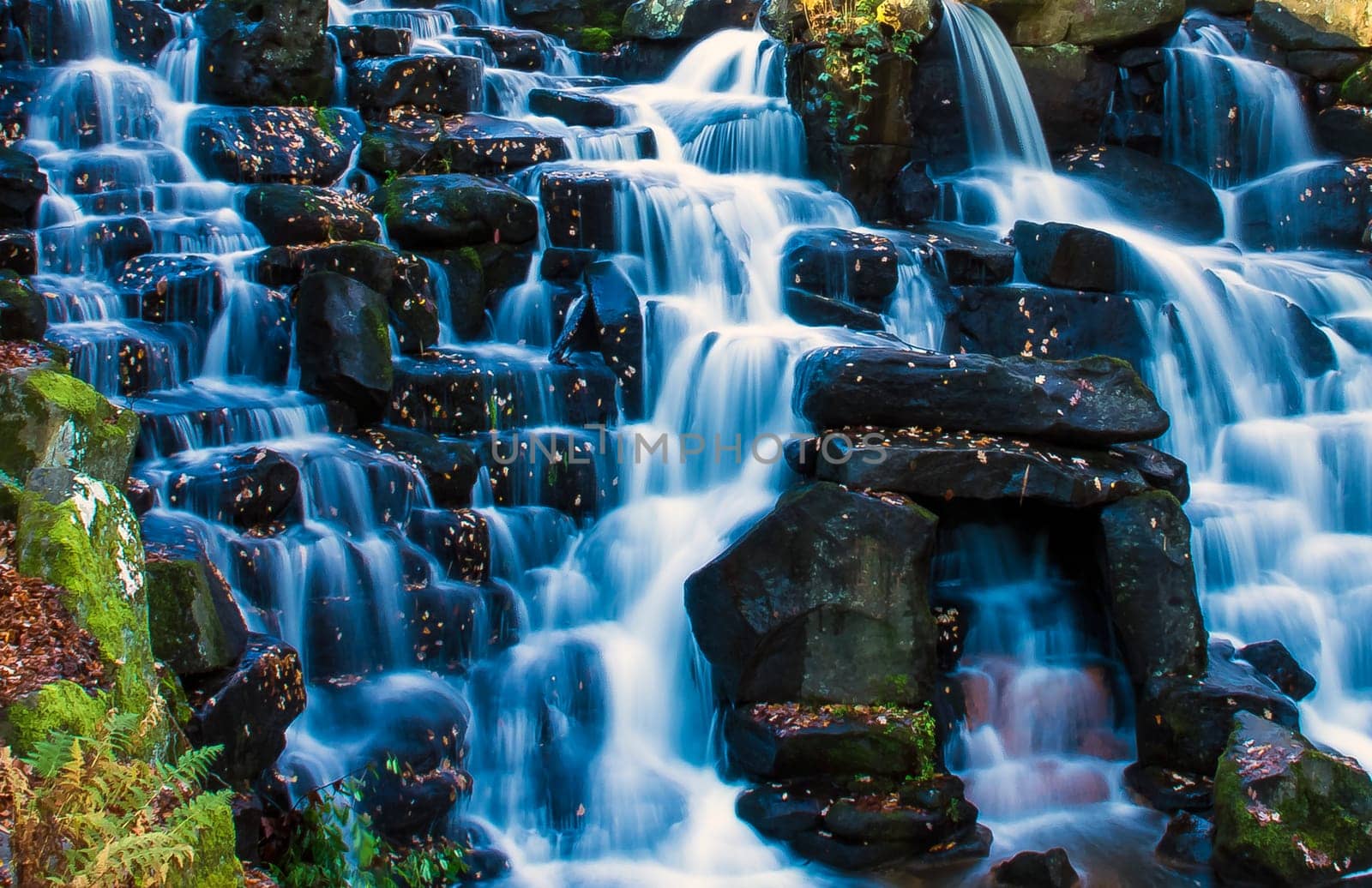 Wet stones - Virginia Waters waterfall
