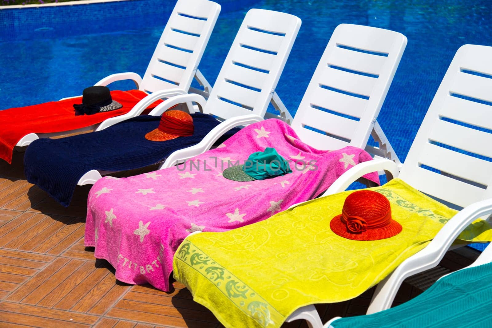 Sun chairs at the pool