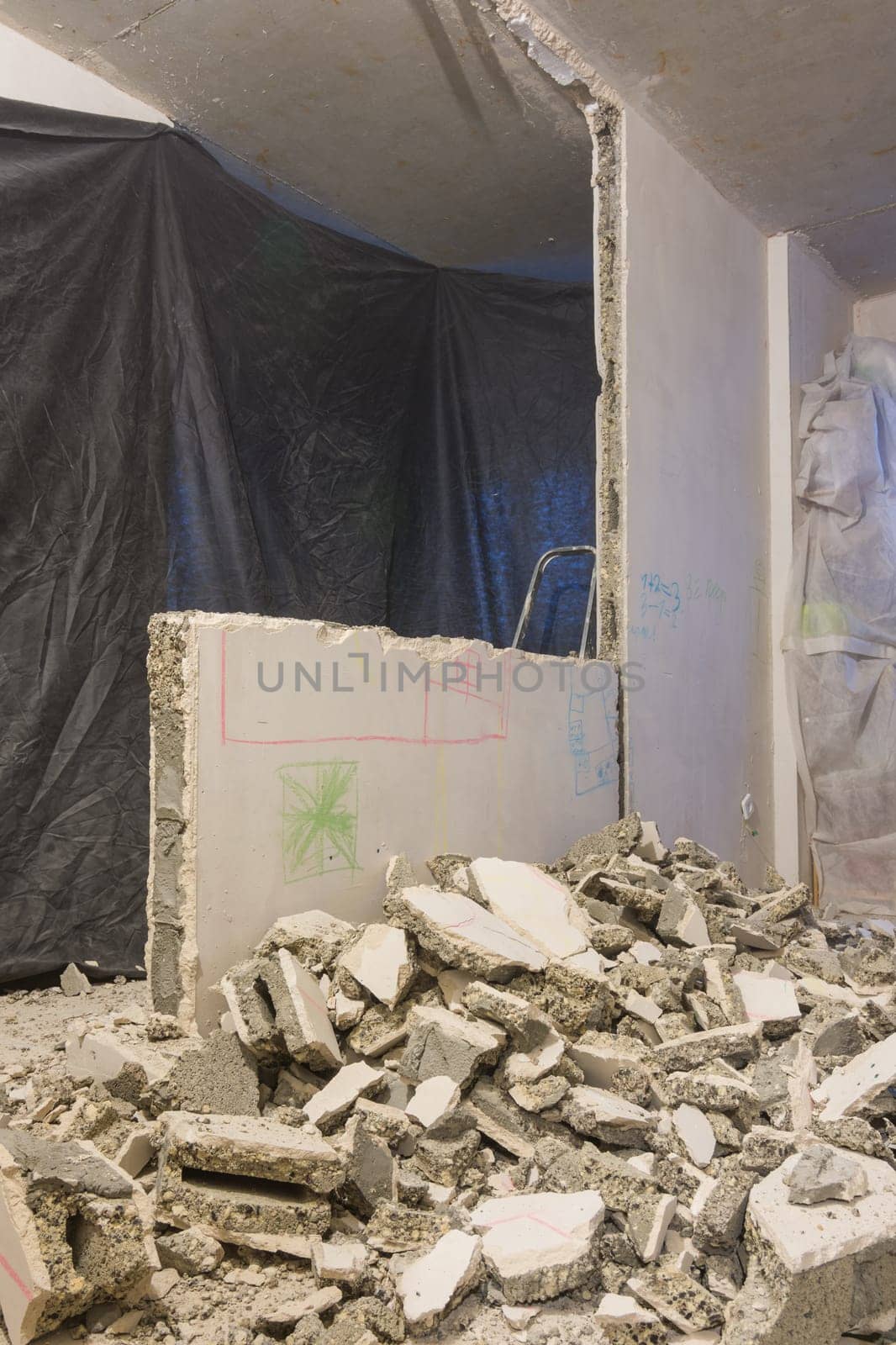 Remodeling in an apartment, dismantling of walls
